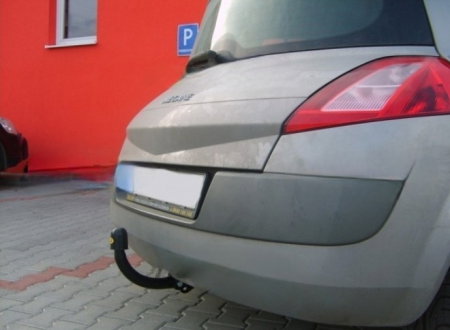 Carlig remorcare Renault Megane 2 htb 2002-2009 marca Autohak [3]