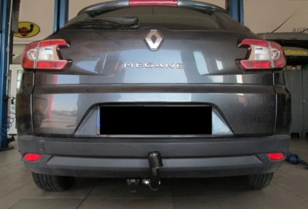 Renault Megane 3 combi fabricat intre 2008 - 2016 carlig de remorcare marca Autohak [4]
