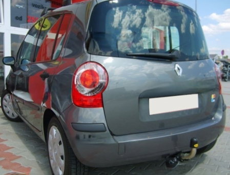 Renault Modus 5 usi 2004 - 2012 carlig de remorcare demontabil automat cu maneta marca Autohak [3]