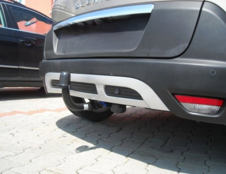 Renault Scenic 2009 - 2016 carlig de remorcare demontabil automat vertical marca Autohak [14]