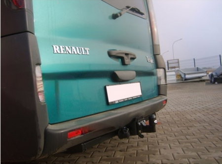 Carlig remorcare Renault Trafic duba dupa 2001 marca Autohak [4]