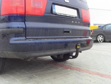 Seat Alhambra 2000 - 2010 carlig de remorcare demontabil automat vertical marca Autohak [4]
