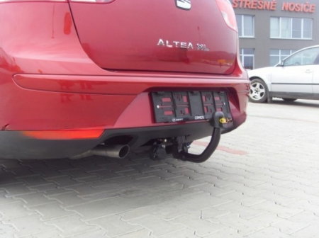 Seat Altea 5P1 si XL 2004 - 2015 carlig de remorcare demontabil automat vertical marca Autohak [11]