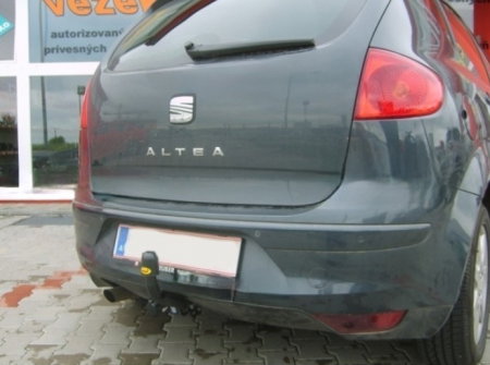Seat Altea 5P1 si XL fabricat dupa 2004 carlig de remorcare marca Autohak [5]