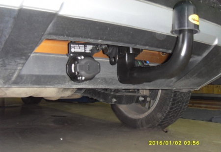 Seat Ateca dupa 2016 carlig de remorcare demontabil automat vertical marca Autohak [13]