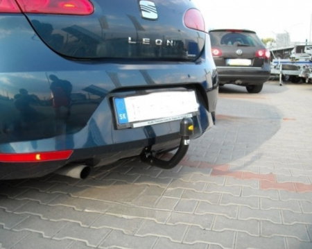 Seat Leon 2005 - 2013 carlig de remorcare demontabil automat vertical marca Autohak [8]
