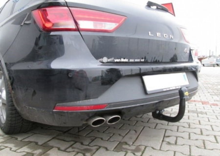 Seat Leon 2013 - 2018 carlig de remorcare demontabil automat vertical marca Autohak [7]