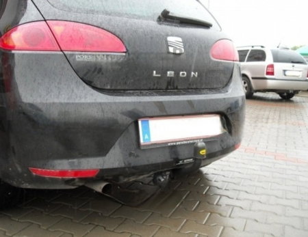 Carlig remorcare Seat Leon dupa 2005 marca Autohak [5]