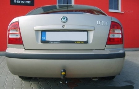 Carlig remorcare Skoda Octavia 1 dupa 1996 marca Autohak [2]