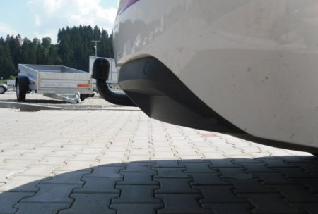 Skoda Octavia 3 fabricata dupa 2013 carlig de remorcare marca Autohak [3]