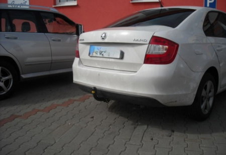 Carlig remorcare Skoda Rapid dupa 2012 marca Autohak [5]