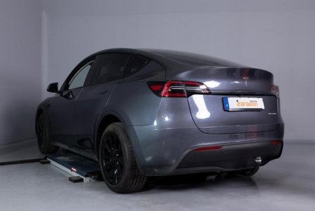Carlig remorcare Tesla Model Y 5 usi 08/2021 - prezent demontabil automat vertical [4]