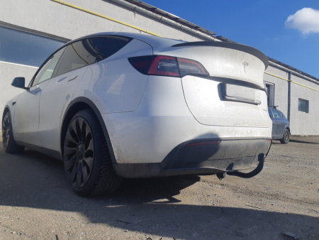 Carlig remorcare Tesla Model Y 5 usi 08/2021 - prezent marca Autohak [2]