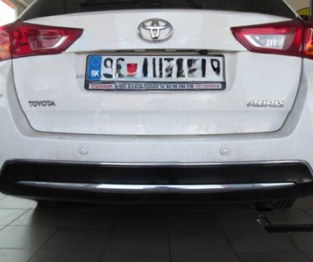 Toyota Auris combi 2013 - 2018 carlig de remorcare demontabil automat vertical marca Autohak [5]
