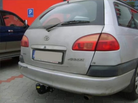 Carlig remorcare Toyota Avensis combi 1997-2002 marca Autohak [5]