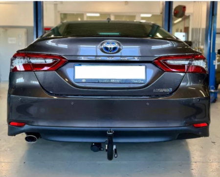 Carlig remorcare Toyota Camry sedan 2019 - prezent demontabil automat vertical [1]