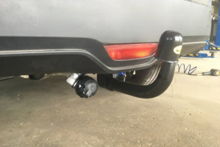 Toyota CH-R dupa 2016 carlig de remorcare demontabil automat vertical marca Autohak [8]