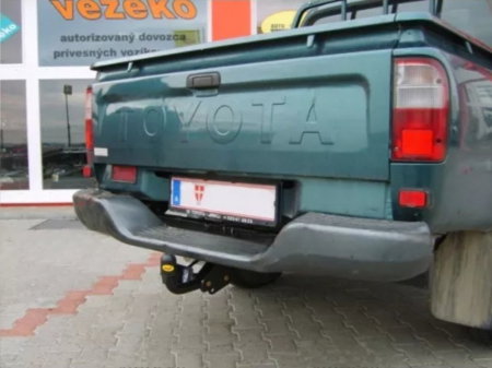 Carlig remorcare Toyota Hilux  cu treapta 1997-2004 marca Autohak [6]