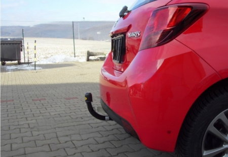 Toyota Yaris 3/5 usi dupa 2014 carlig de remorcare demontabil automat vertical marca Autohak [4]