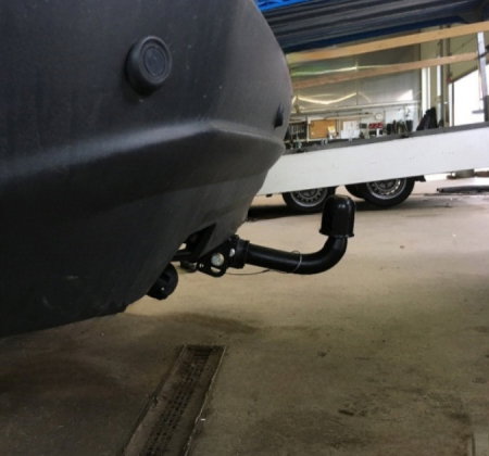 Volvo XC90 2002 - 04/2015 carlig de remorcare demontabil automat cu maneta marca Autohak [6]