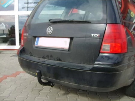 Carlig remorcare VW Bora 1998 - 2005 marca Autohak [7]