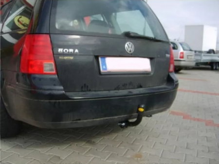Carlig remorcare VW Bora 1998 - 2005 marca Autohak [5]