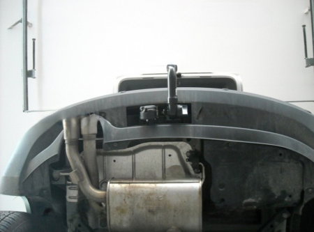VW Tiguan 2007 - 2015 carlig de remorcare demontabil automat vertical marca Autohak [3]