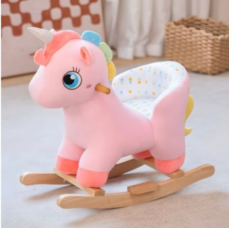 Camera copilului - Unicornul Roz Din Plus Balansoar Si Cu Roti