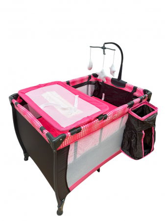 Camera copilului - Patut cu masa de infasat, cu doua nivele si carusel cu jucarii, P02 roz