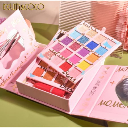 Set cu paleta farduri 40 culori nuante nude/rose, 4 Rujuri Cremoase, Cutie Roz Tip Carte, KEVIN & COCO [4]