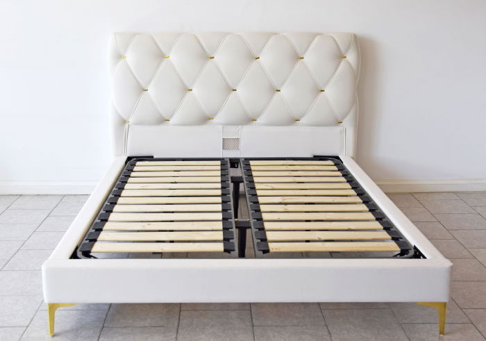 Pat Myra 140x190 cm Tapitat Catifea Nuanta Crem Somiera Inclusa (cod RC80) [4]