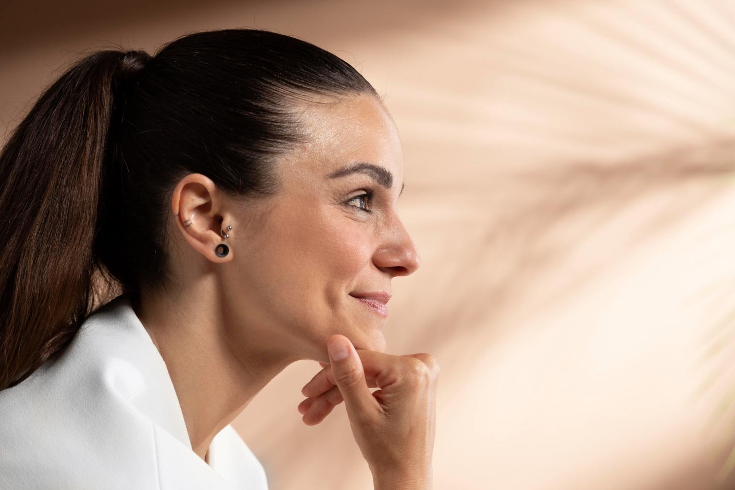 elasticitatea pielii - femeie, par, mana, nas - miglo.ro