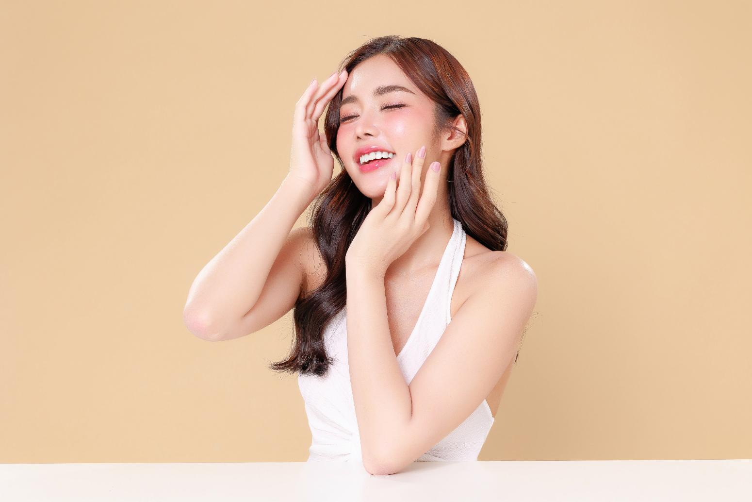 Ceramidele: ingredientul cheie pentru o piele hidratata. Cum actioneaza si ce beneficii ofera tenului? - Miglo.ro