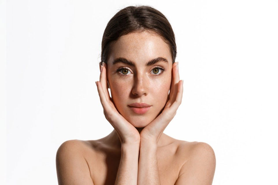 Ce este tonerul pentru fata: Secretul unui ten curat si sanatos - Miglo.ro