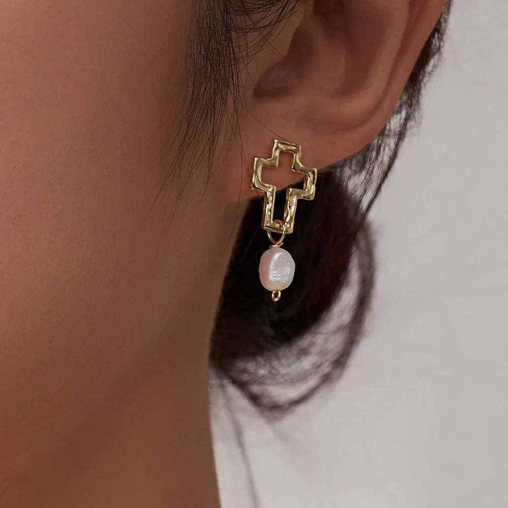 Cercei din Argint Cross & Baroque Pearl Drop Gold [6]