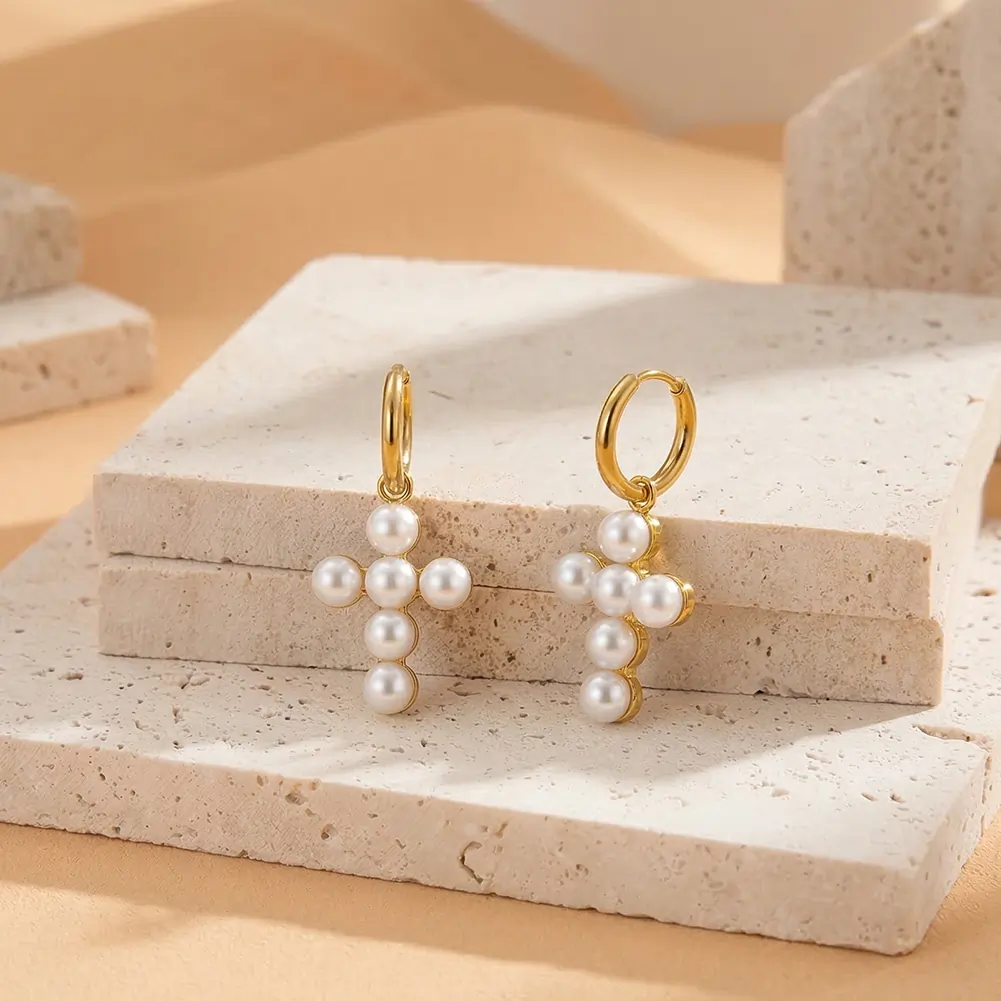 Cercei Statement cu Perle Shell Cross Auriu [4]
