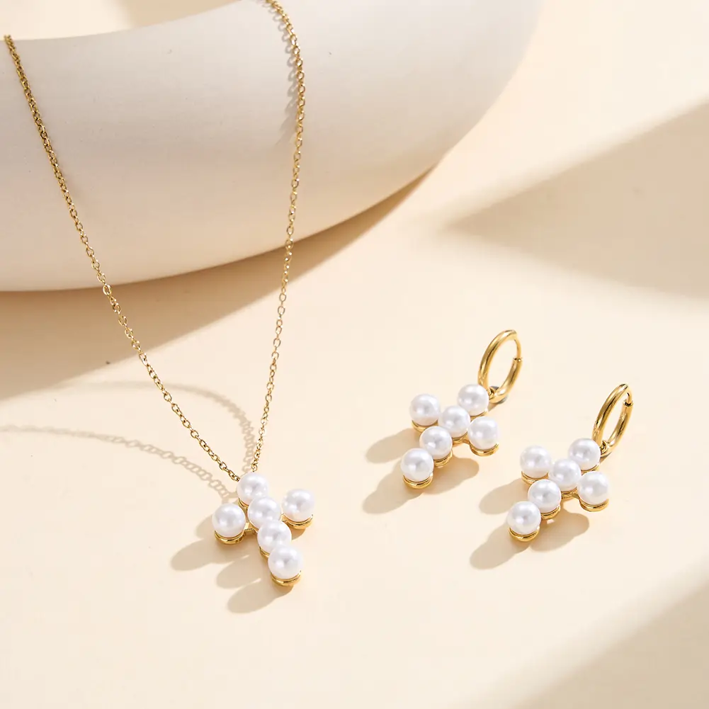 Cercei Statement cu Perle Shell Cross Auriu [3]