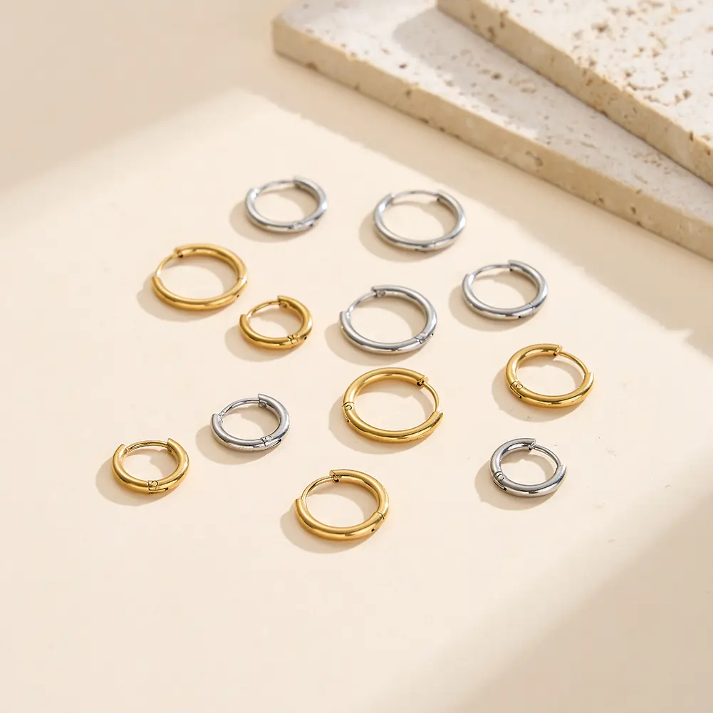 Cercei Statement Hoop Auriu [6]