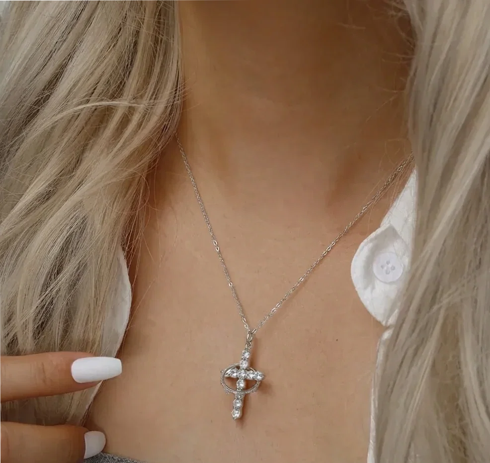 Colier din argint cu zirconiu Cross Crown Argintiu [3]