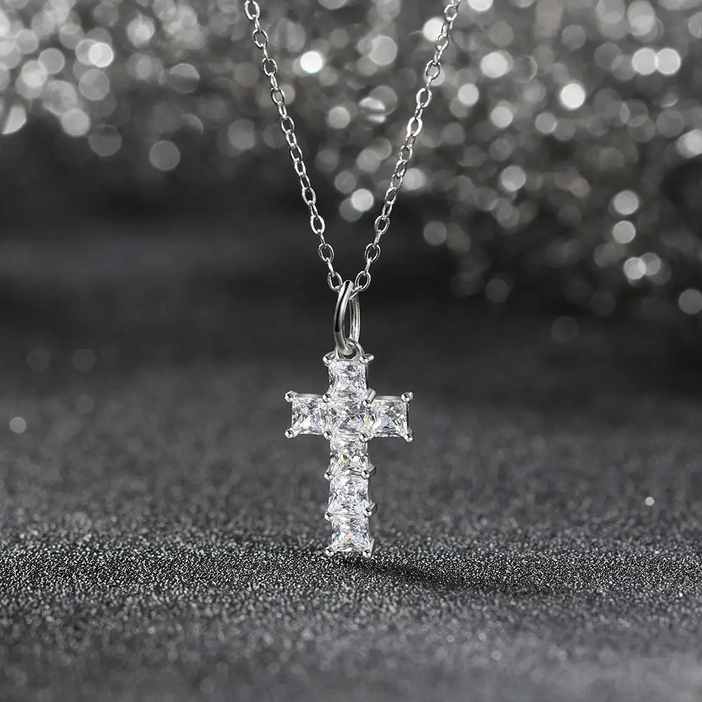 Colier din argint cu zirconiu Cross Crystal Argintiu [2]
