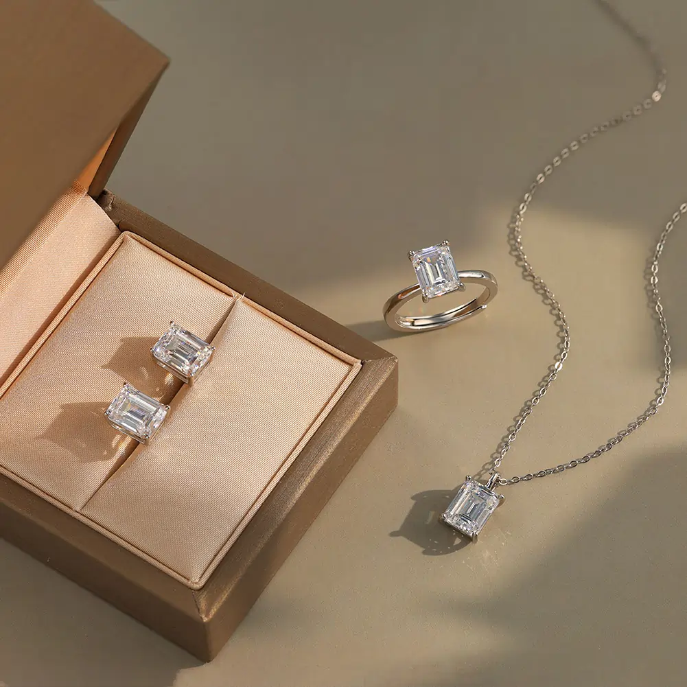 Colier din argint cu zirconiu Emerald Solitaire Argintiu [3]