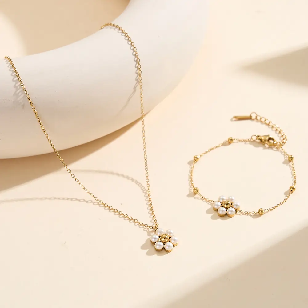 Colier Statement cu Perle Shell Blossom Auriu [3]