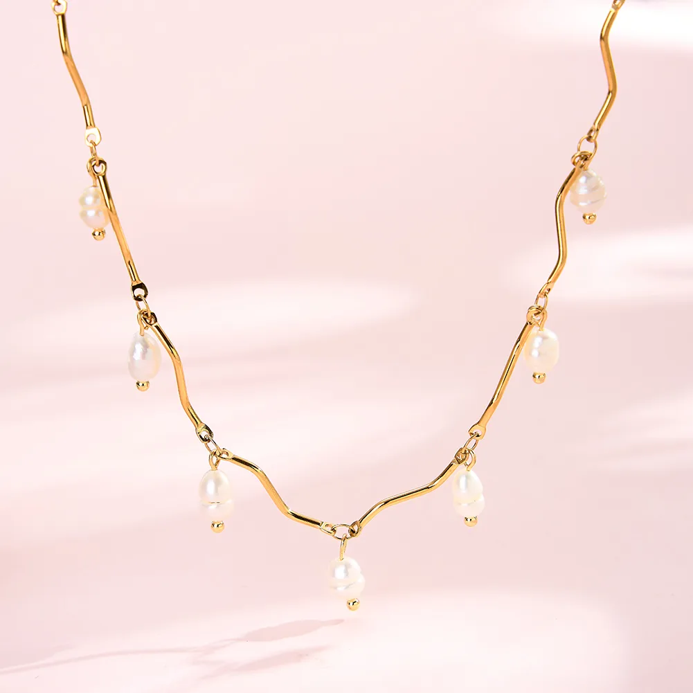 Colier Statement Pearl Wave Auriu [2]