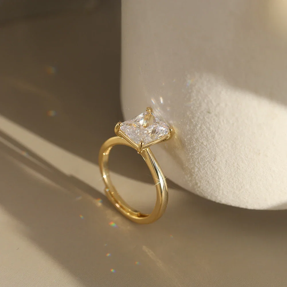 Inel din argint cu zirconiu Radiant Solitaire Auriu [3]