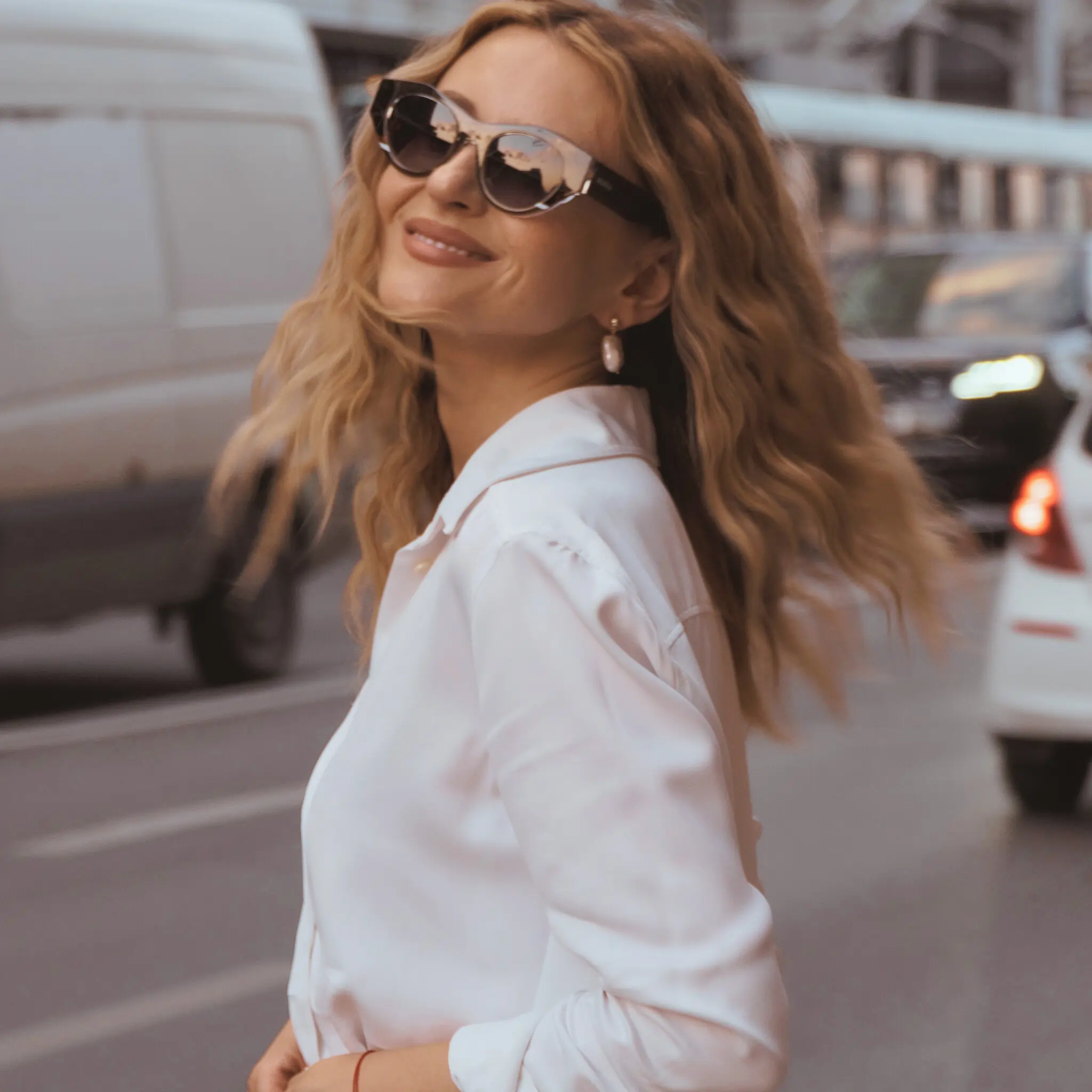 Ochelari de Soare NURIA cu Ramă Angulară Riviera Olive Tortoise [5]