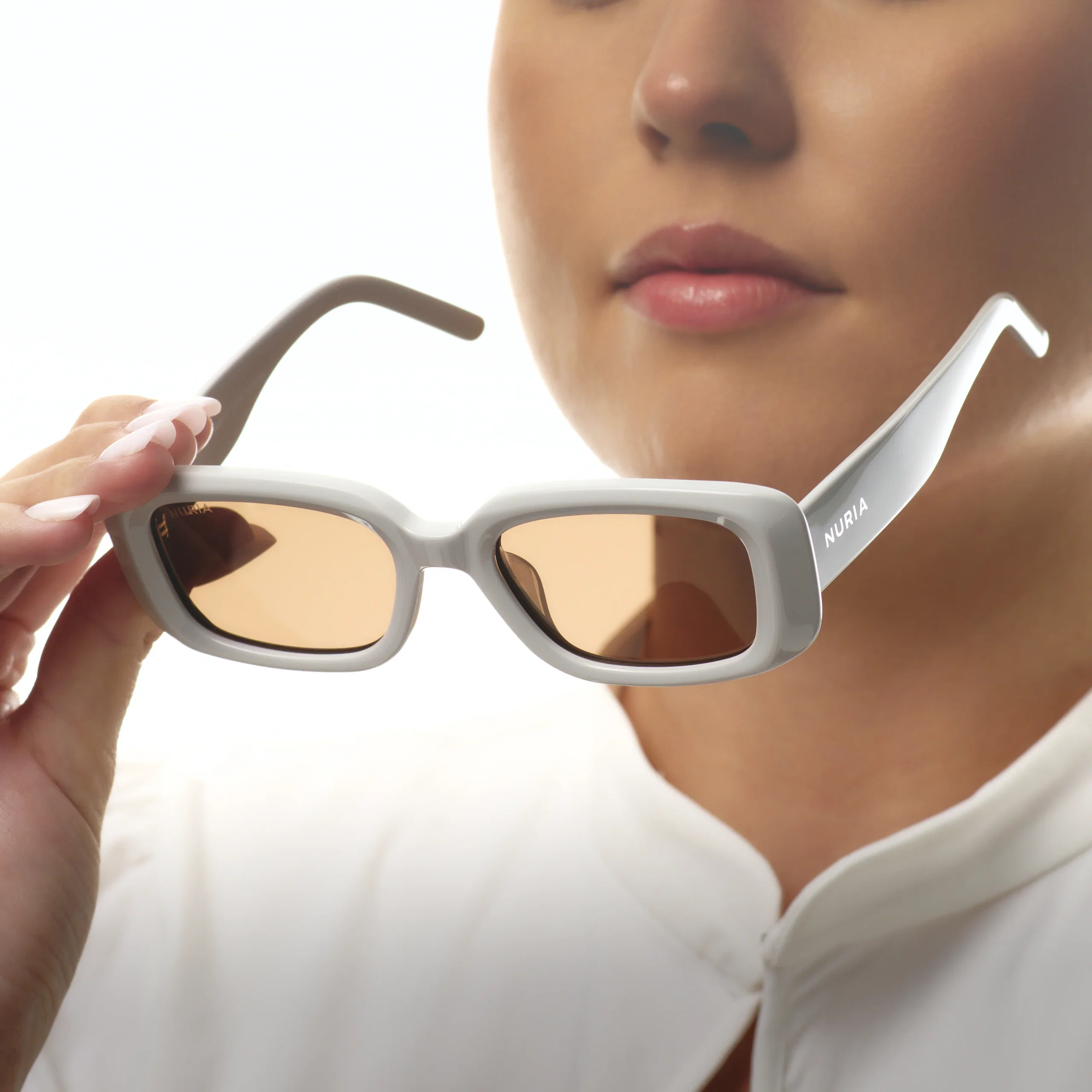 Ochelari de Soare NURIA cu Ramă Dreptunghiulară Opal Drift Pearl White [5]