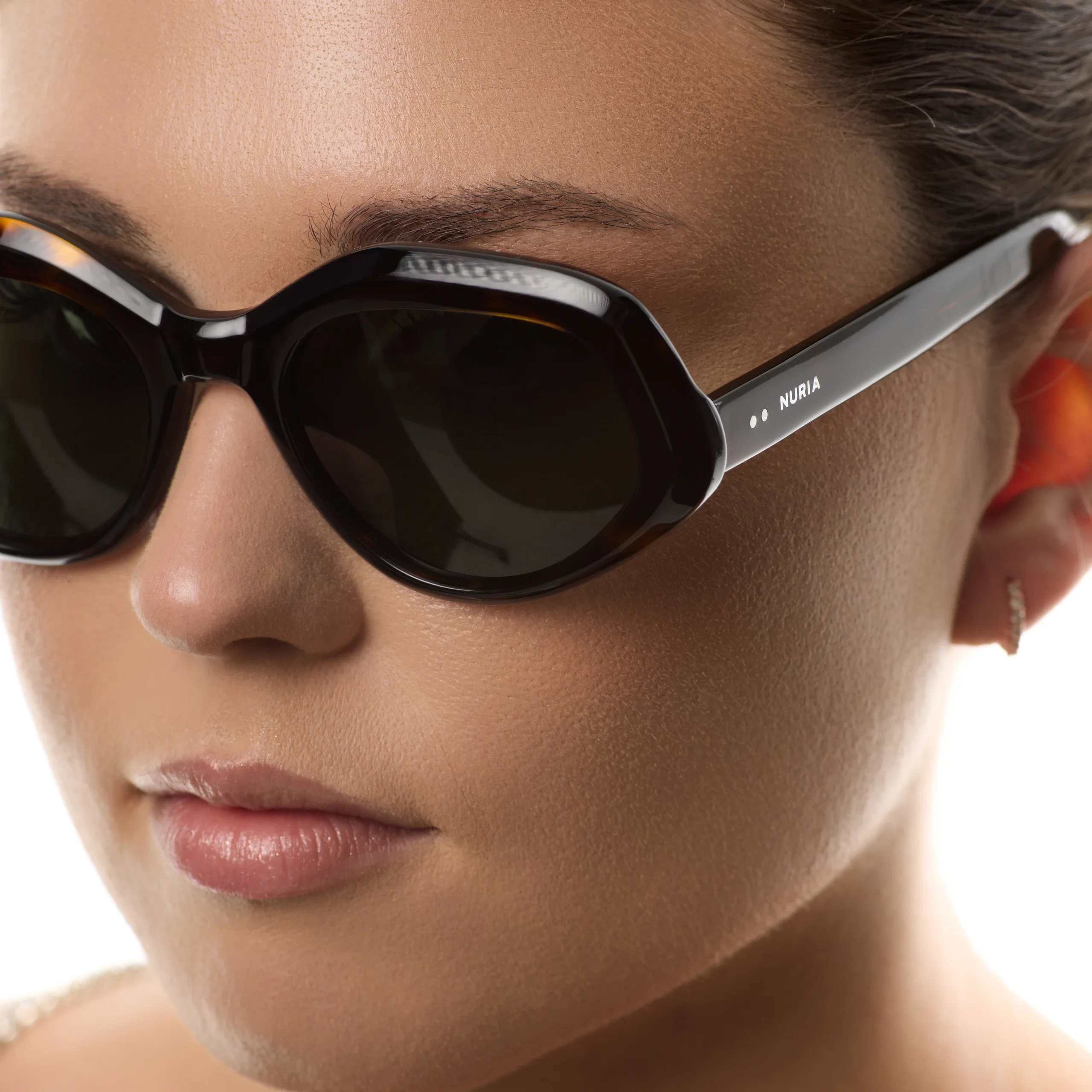 Ochelari de Soare NURIA cu Ramă Oval-Octogonală Ember Cove Forest Tortoise [5]
