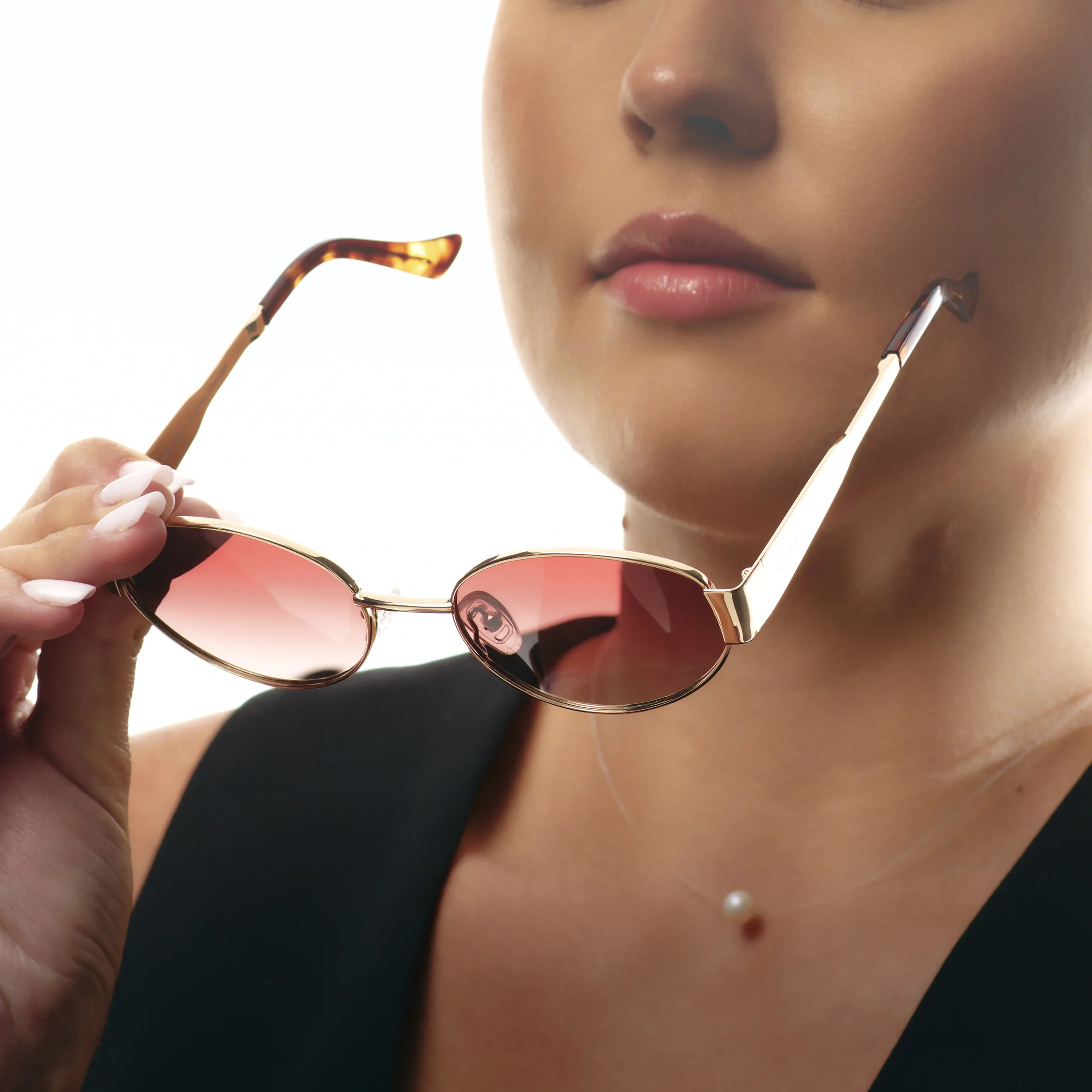 Ochelari de Soare NURIA cu Ramă Ovală Willow Halo Gold Umber [6]