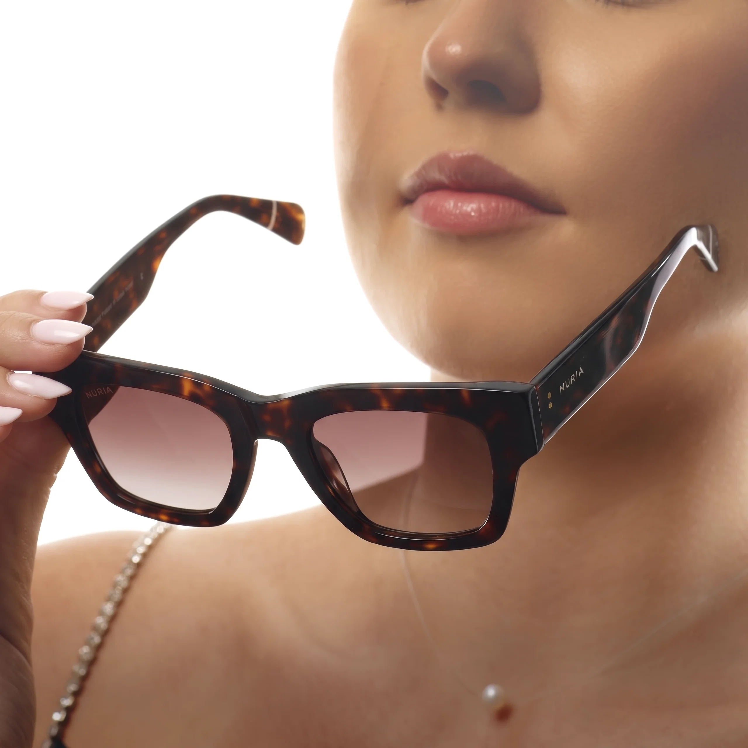 Ochelari de Soare NURIA cu Ramă Pătrată Bramble Vault Cognac Tortoise [6]