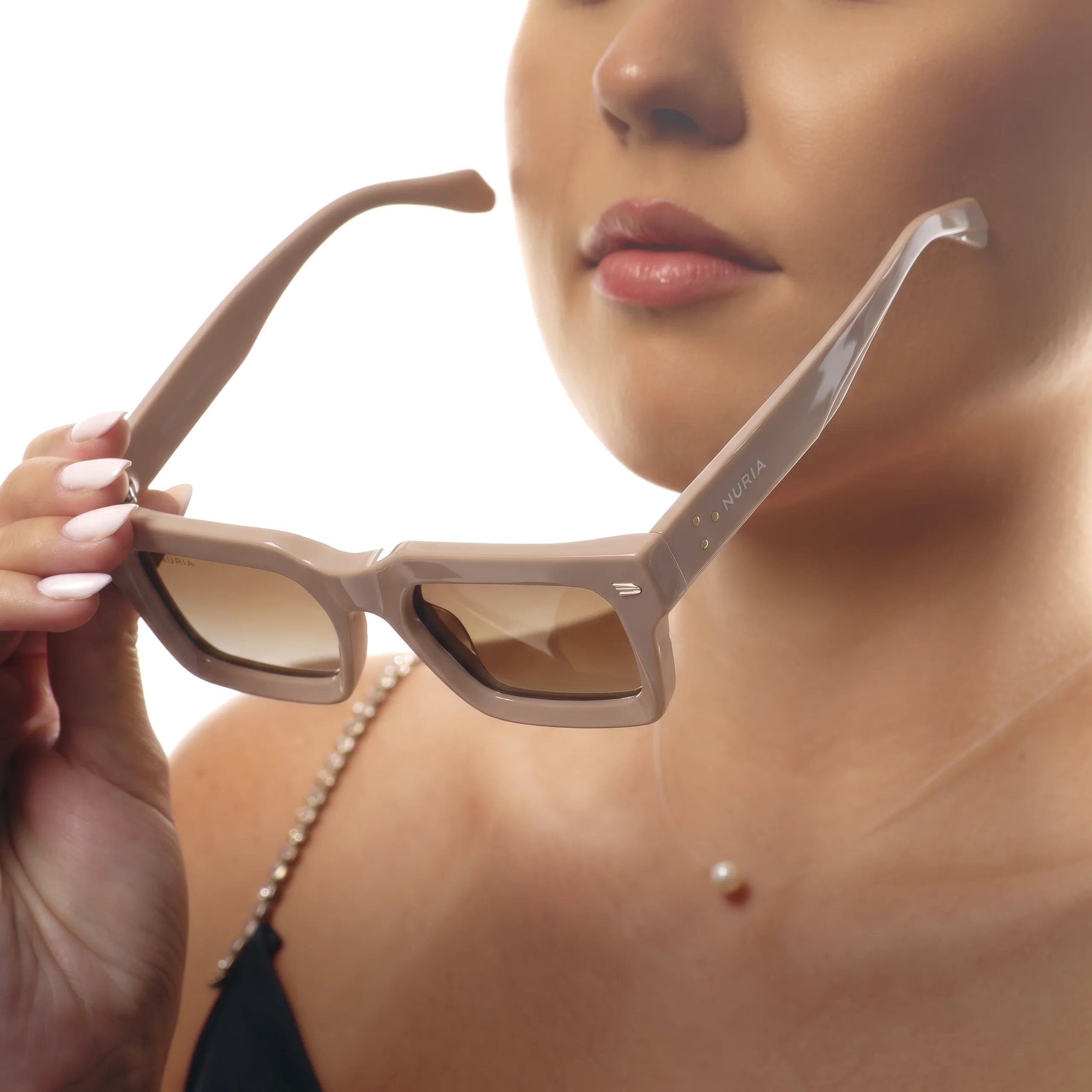 Ochelari de Soare NURIA cu Ramă Pătrată Marigold Frame Blush Nude [5]